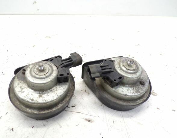 Hupe Signal Horn Rechts und Links OPEL VECTRA C CARAVAN 1.9 CDTI 88 KW