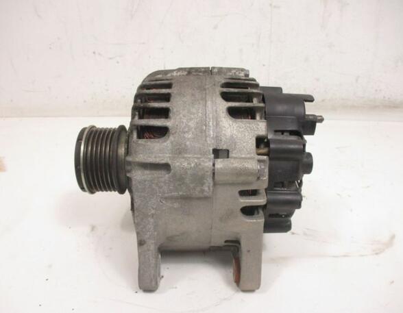 Dynamo (Alternator) RENAULT Megane III Schrägheck (B3, BZ0/1)