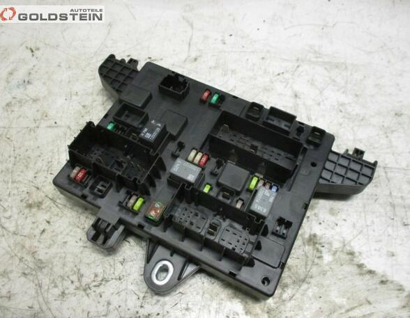 Fuse Box OPEL Astra J (--)