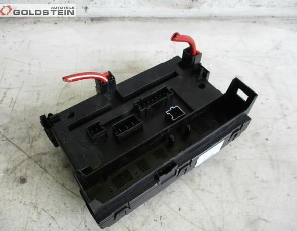 Fuse Box MERCEDES-BENZ S-Klasse (W221)