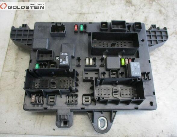 Fuse Box OPEL Astra J (--)