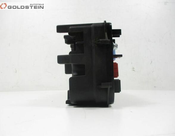 Fuse Box OPEL Signum (--)