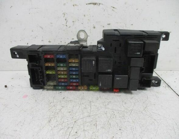 Fuse Box VOLVO S60 I (--)