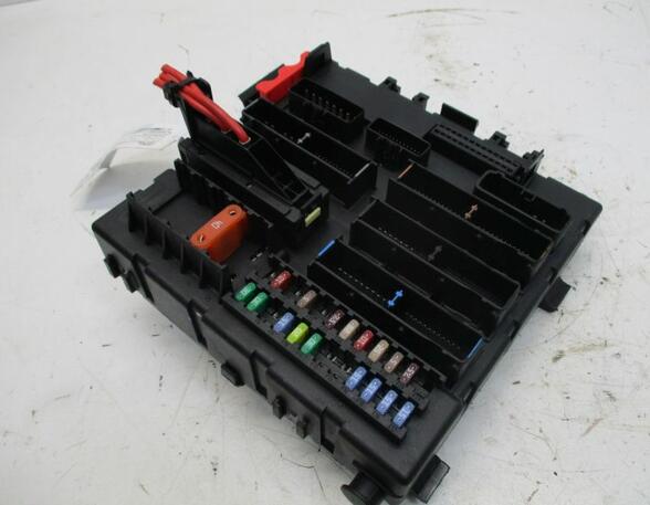 Fuse Box OPEL Vectra C Caravan (--)