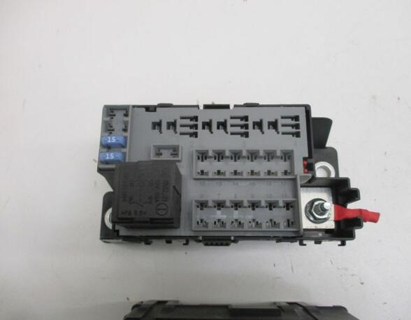 Fuse Box OPEL Corsa D (S07)