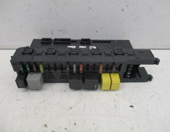 Fuse Box MERCEDES-BENZ C-Klasse (W203)