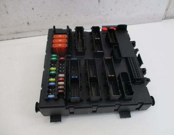 Fuse Box OPEL Signum (--)