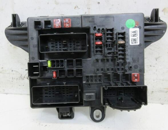 Fuse Box OPEL Insignia A (G09)