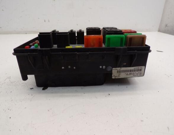 Fuse Box OPEL CORSA D (S07)