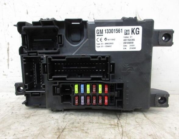 Fuse Box OPEL CORSA D (S07)