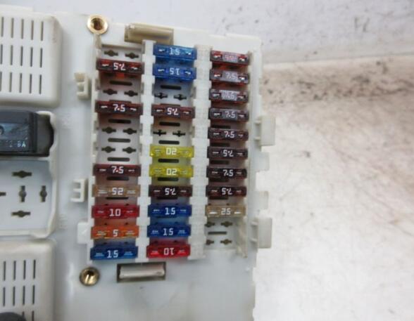 Fuse Box FORD TRANSIT CONNECT (P65_, P70_, P80_)