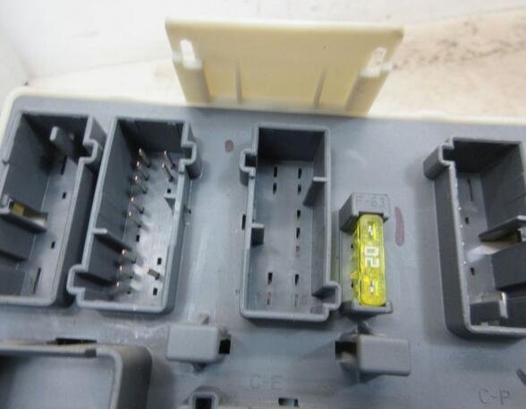 Fuse Box FORD TRANSIT CONNECT (P65_, P70_, P80_)