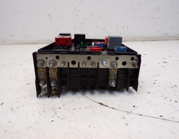 Fuse Box VW GOLF PLUS (5M1, 521)