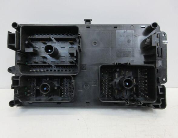 Fuse Box CHEVROLET CRUZE (J300)