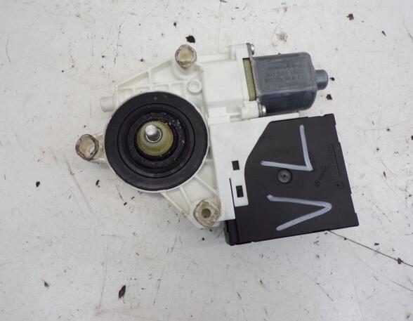 Electric Window Lift Motor VW GOLF PLUS (5M1, 521)