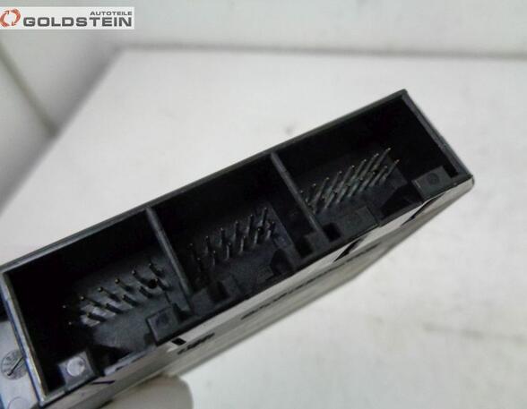 Regeleenheid park distance control VW Touran (1T1, 1T2)