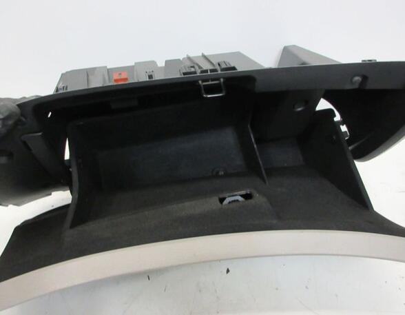 Glove Compartment (Glovebox) SUBARU TRIBECA (B9)