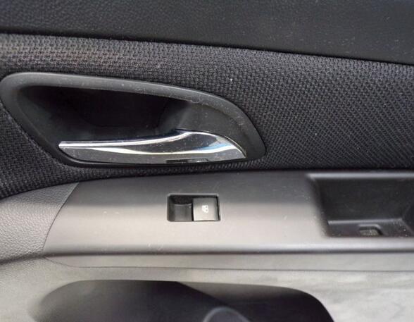 Door Card (Door Panel) CHEVROLET CRUZE (J300)