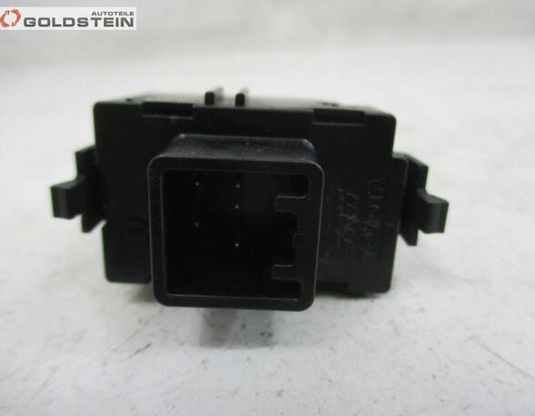 Window Lift Switch TOYOTA Corolla (NDE12, ZDE12, ZZE12)