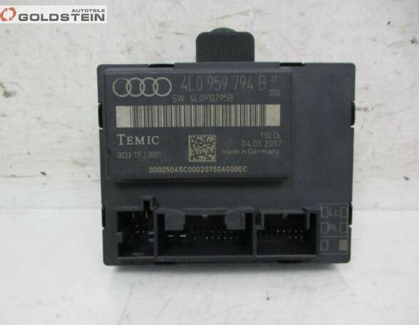 Regeleenheid deuraantrekhulp AUDI Q7 (4LB)