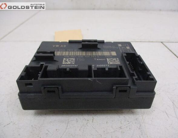 Control unit for door drawing support AUDI A8 (4H2, 4H8, 4HC, 4HL)