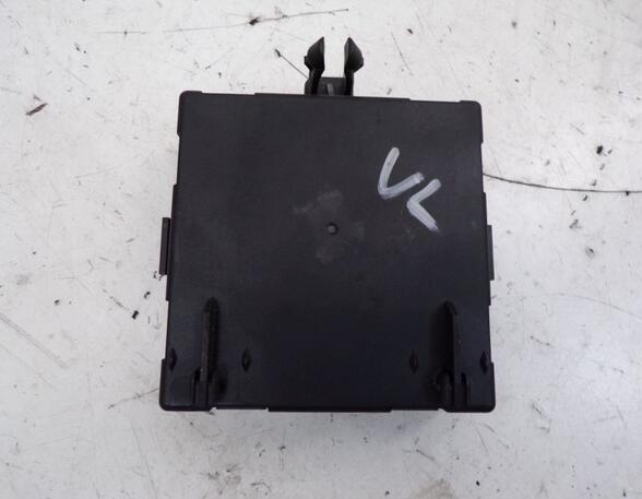 Control unit for door drawing support MERCEDES-BENZ CLA Coupe (C117)