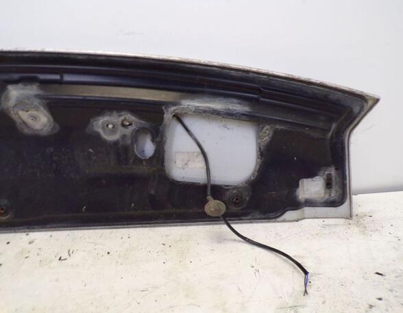 Boot (Trunk) Lid LAND ROVER RANGE ROVER III (L322)