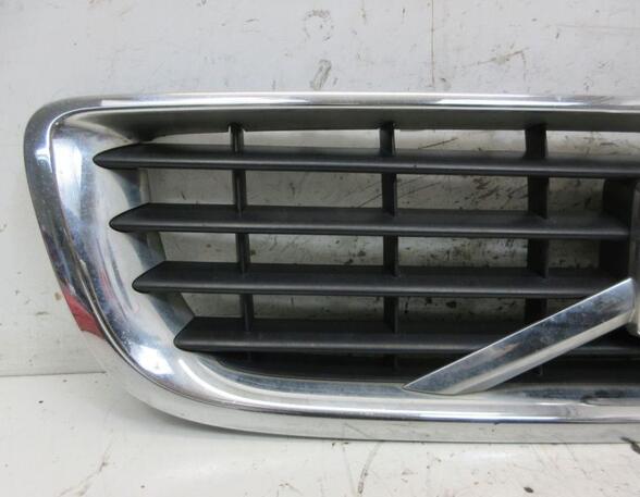 Radiator Grille VOLVO V50 (545)