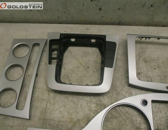 Trim Strip Mudguard VW Passat Variant (3C5)