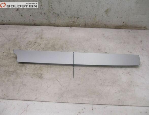 Trim Strip Mudguard VW Passat Variant (3C5)