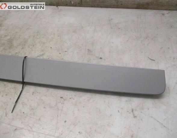 Trim Strip Mudguard VW Passat Variant (3C5)