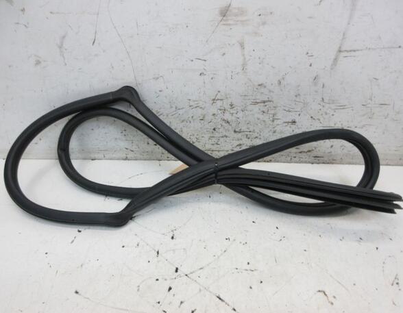 Door Seal SUBARU IMPREZA Hatchback (GR, GH, G3)