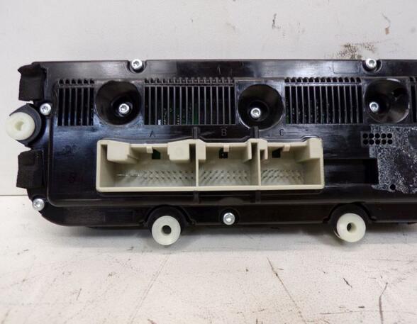 Air Conditioning Control Unit VW PASSAT (3C2)