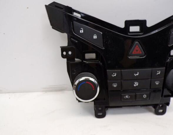 Air Conditioning Control Unit CHEVROLET CRUZE (J300)