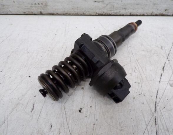 Injector Nozzle VW PASSAT (3C2)