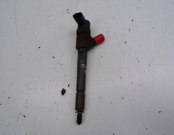 Injector Nozzle OPEL CORSA D (S07)