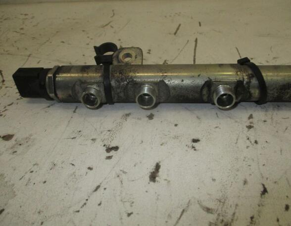 Fuel Distributor Pipe MERCEDES-BENZ VITO Bus (W639)