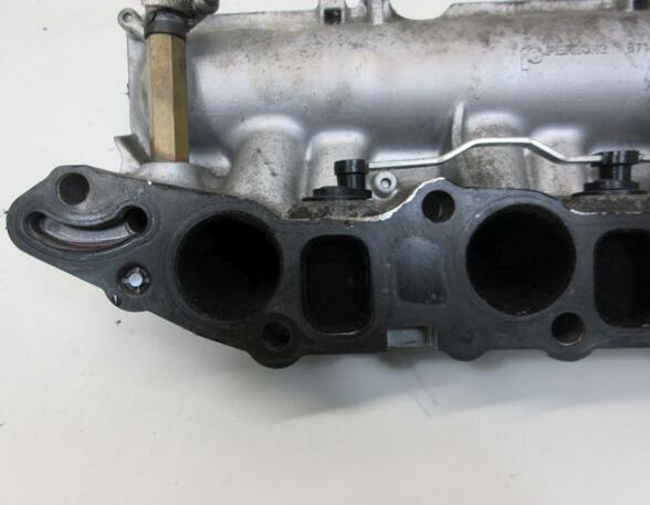 Intake Manifold OPEL ASTRA H Estate (A04)