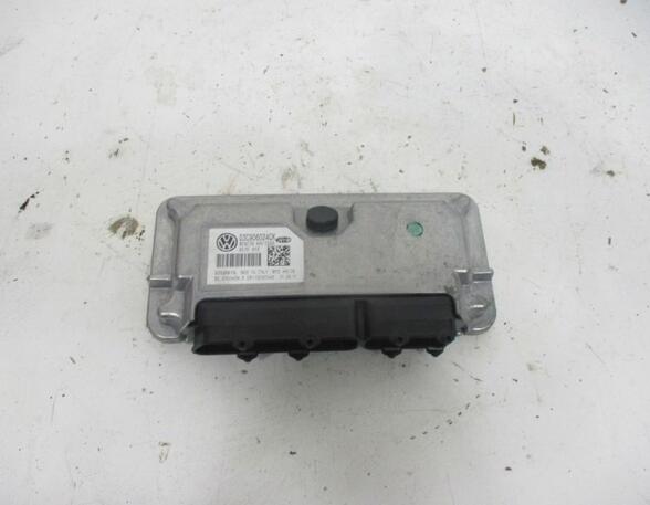 Engine Management Control Unit VW Golf Plus (521, 5M1)