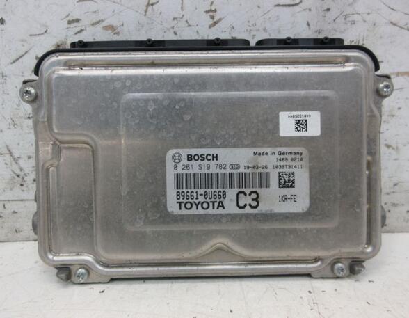 Engine Management Control Unit TOYOTA Yaris (P13)