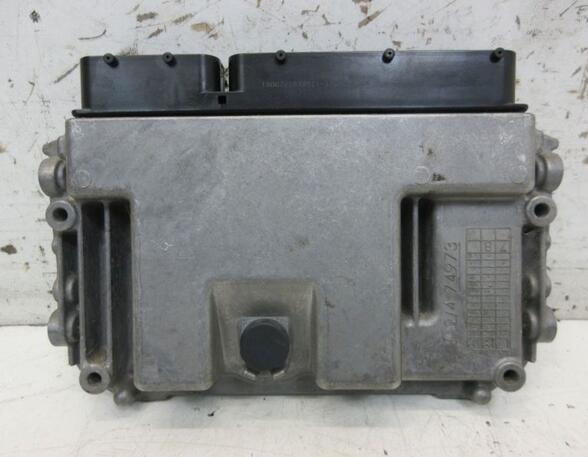 Engine Management Control Unit TOYOTA Yaris (P13)