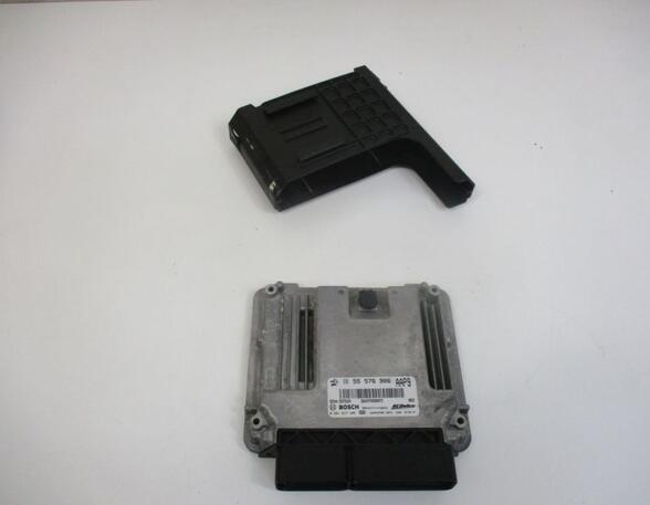 Control unit for engine OPEL INSIGNIA A (G09)