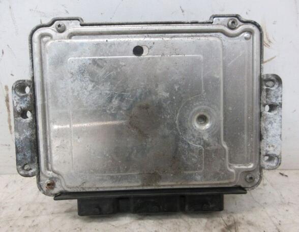 Control unit for engine VOLVO V50 (545)