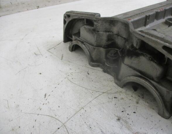 Cylinder Head Cover KIA Sorento I (JC)