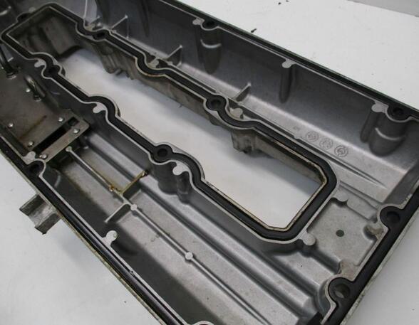 Cylinder Head Cover SAAB 9-5 Kombi (YS3E)