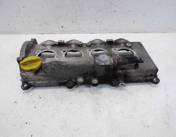 Cylinder Head Cover OPEL Astra H Caravan (L35)