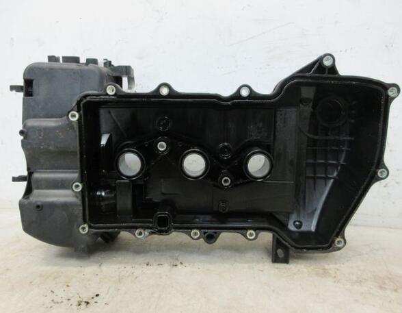 Cylinder Head Cover TOYOTA YARIS (_P9_)