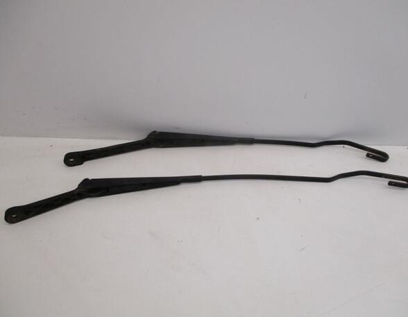 Wiper Blade VW TRANSPORTER IV Bus (70B, 70C, 7DB, 7DK, 70J, 70K, 7DC, 7DJ)