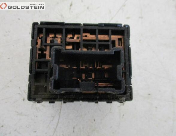 Mirror adjuster switch NISSAN NP300 Navara (D40)