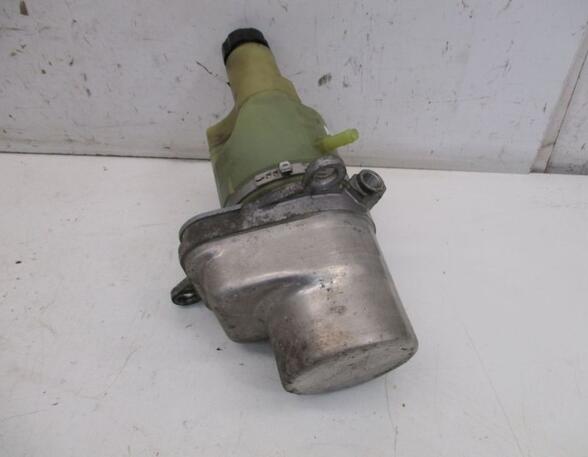 Power steering pump VOLVO V50 (MW)